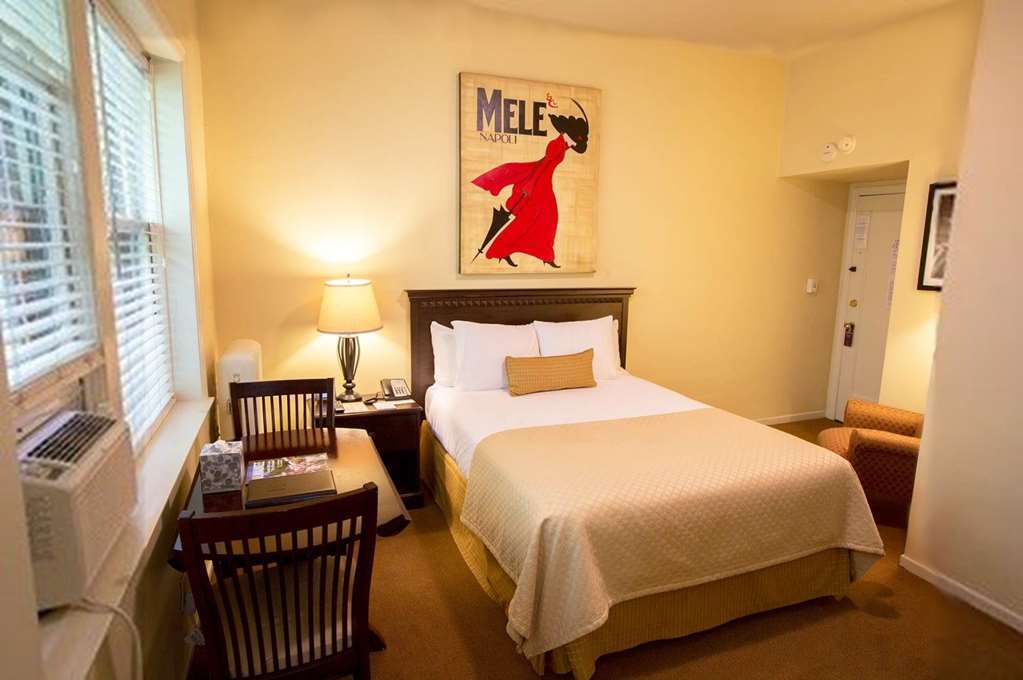 The Plaza Hotel - Milwaukee Room photo