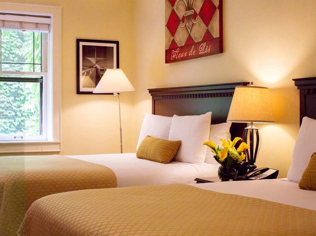 The Plaza Hotel - Milwaukee Room photo